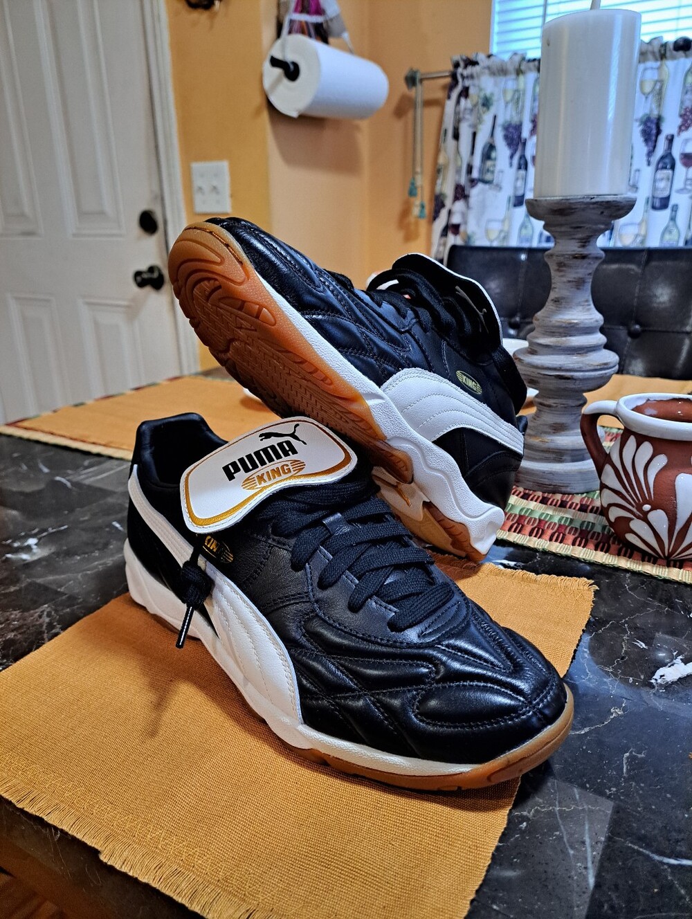 PUMA King Indoor 'Black White' Leather Soccer Shoes Men’s Size 11 Brand New